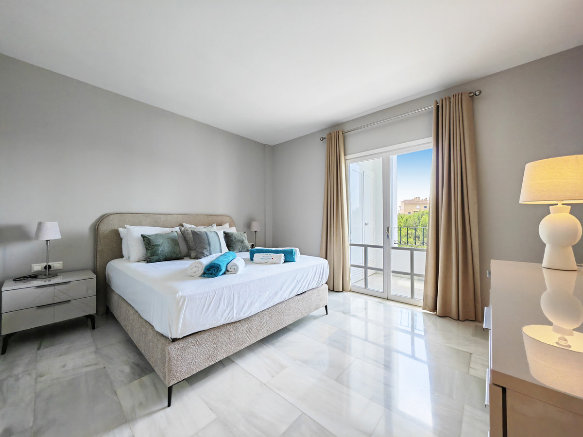2 Bed Apartment for sale in Puerto De Cabopino Costa Del Sol, Málaga, Spain