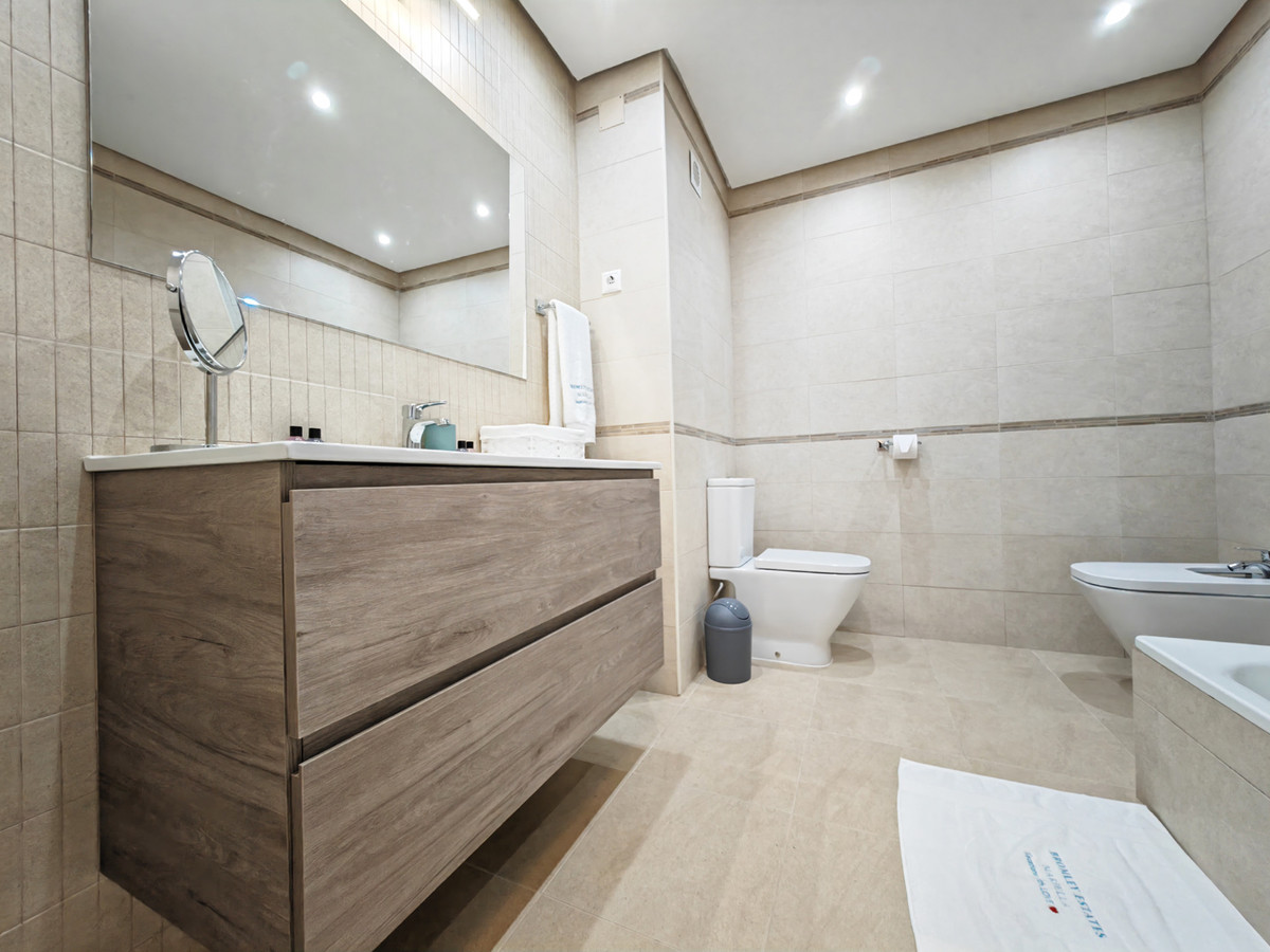 2 Bed Apartment for sale in Puerto De Cabopino Costa Del Sol, Málaga, Spain