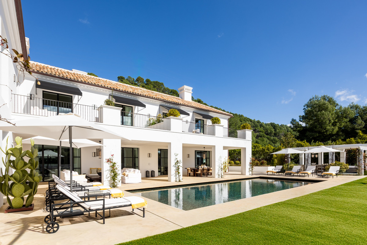 Se vende Villa - Chalet de 6 dormitorios en Costa Del Sol, Málaga, España