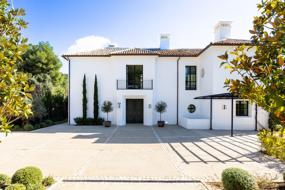Se vende Villa - Chalet de 6 dormitorios en Costa Del Sol, Málaga, España