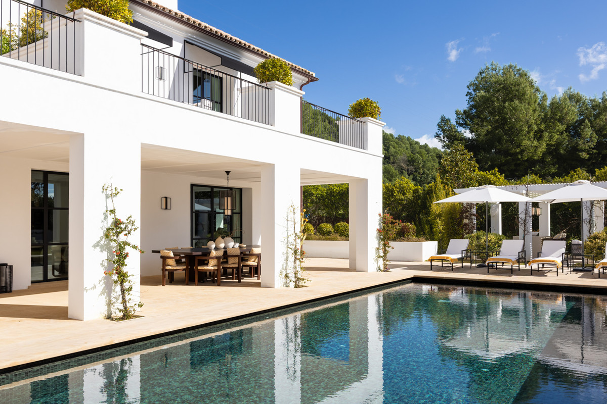 Se vende Villa - Chalet de 6 dormitorios en Costa Del Sol, Málaga, España