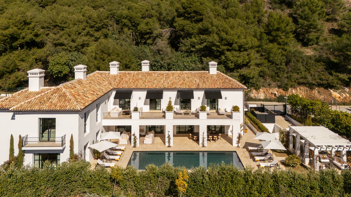 Se vende Villa - Chalet de 6 dormitorios en Costa Del Sol, Málaga, España