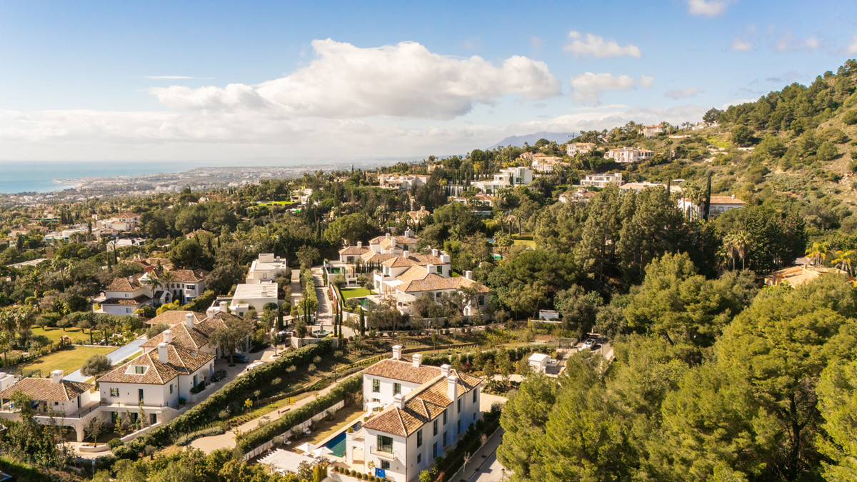 Se vende Villa - Chalet de 6 dormitorios en Costa Del Sol, Málaga, España