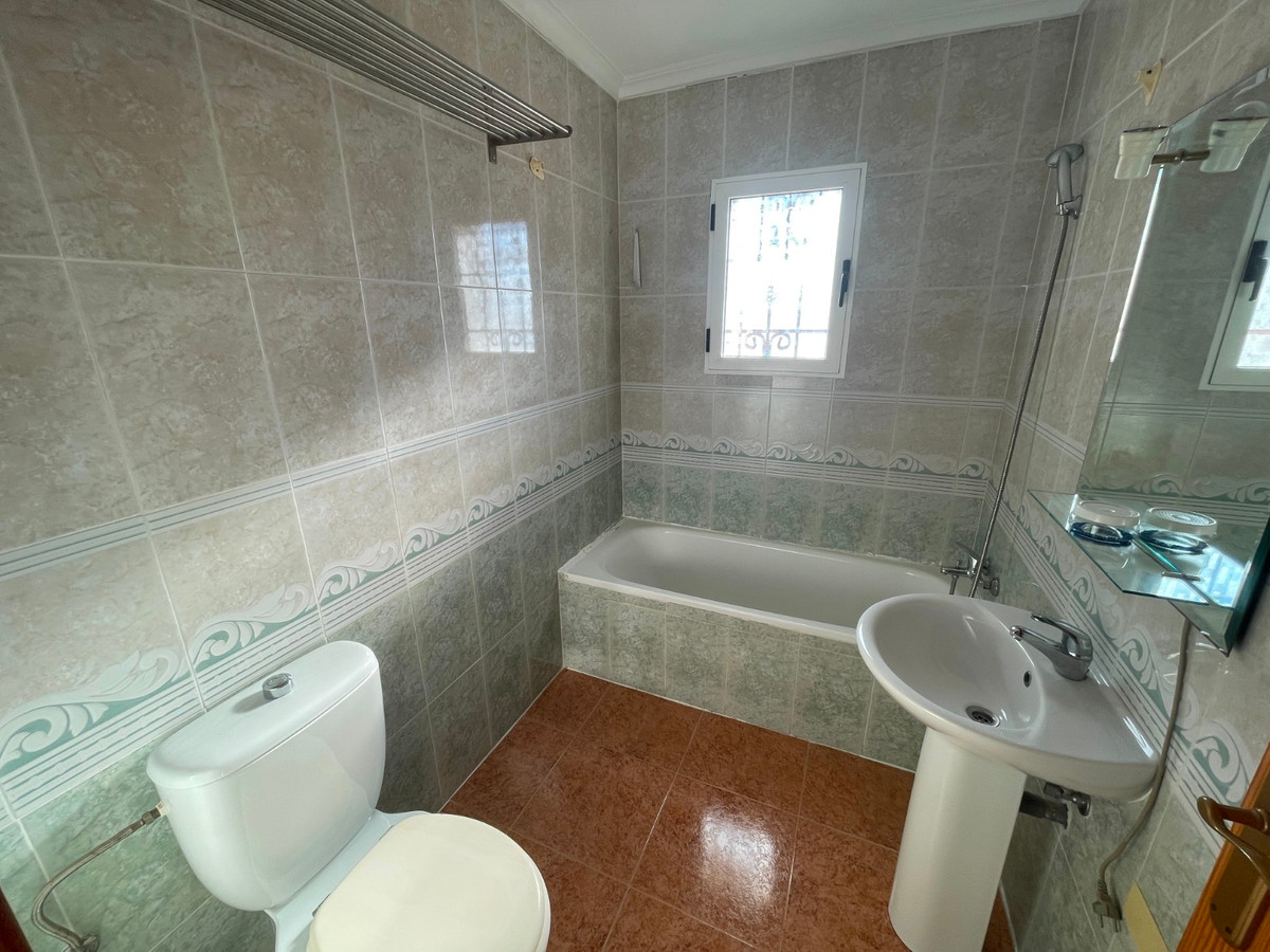 Se vende Adosada de 3 dormitorios en Costa Blanca, Alicante, España