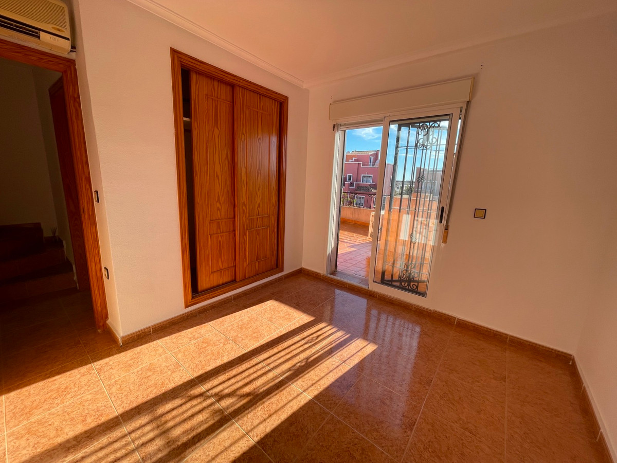 Se vende Adosada de 3 dormitorios en Costa Blanca, Alicante, España