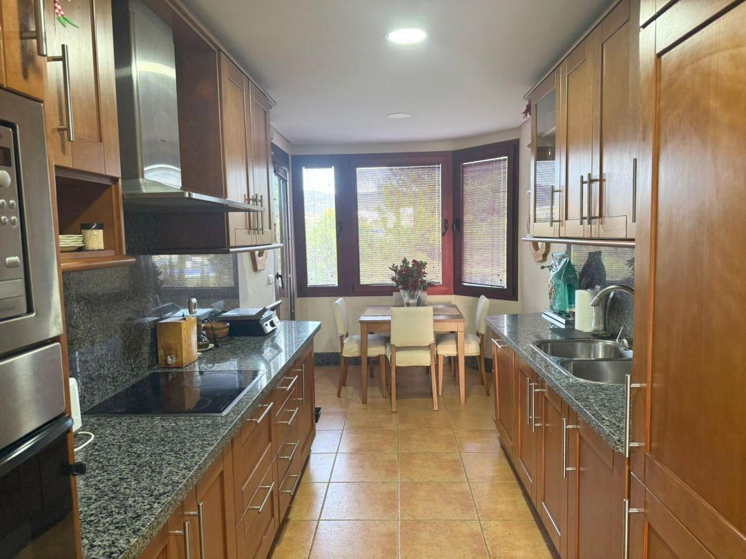 3 Bed Apartment for sale in Marbella Costa Del Sol, Málaga, Spain