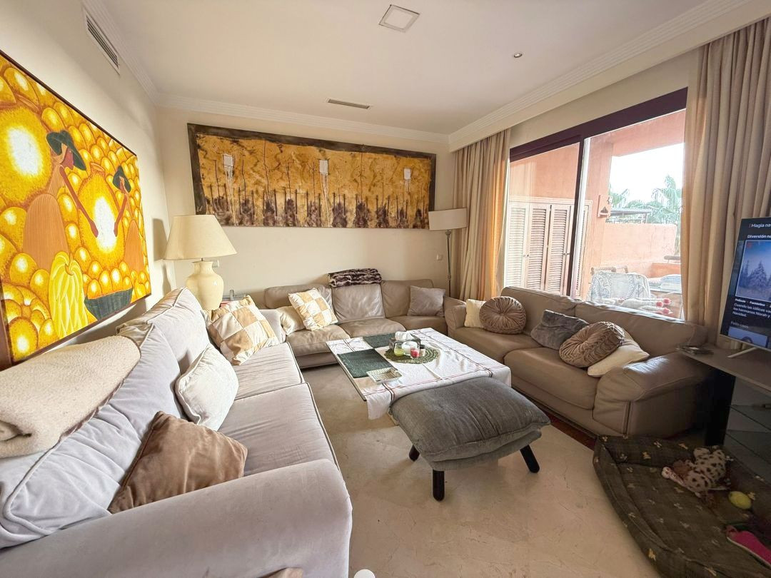 3 Bed Apartment for sale in Marbella Costa Del Sol, Málaga, Spain