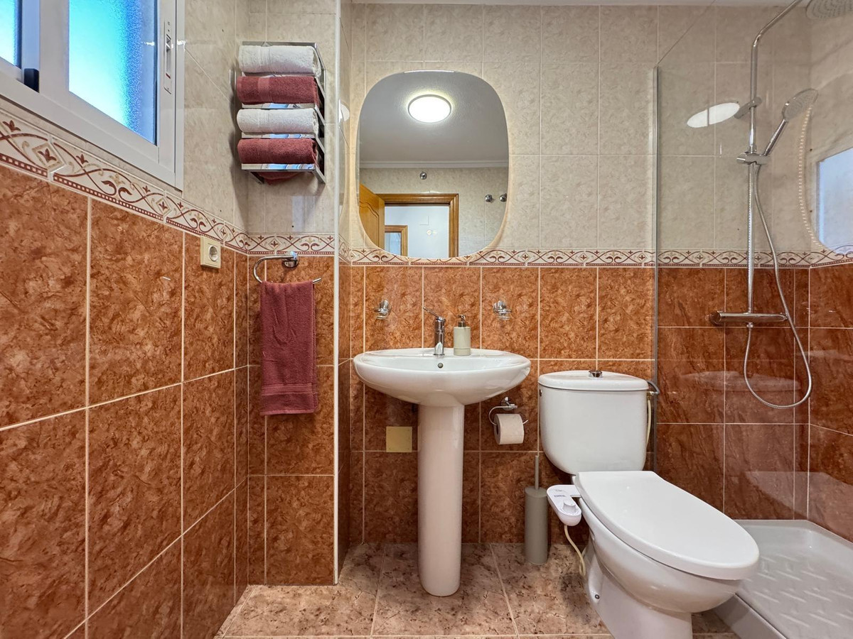 Se vende Ático de 2 dormitorios en Costa Blanca, Alicante, España