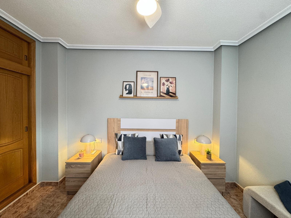Se vende Ático de 2 dormitorios en Costa Blanca, Alicante, España