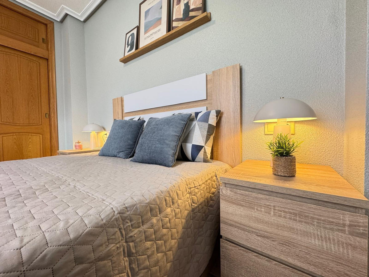 Se vende Ático de 2 dormitorios en Costa Blanca, Alicante, España