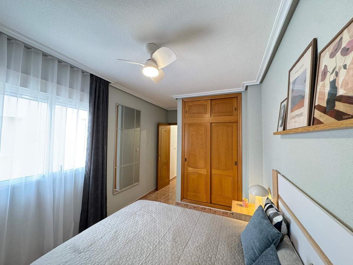 Se vende Ático de 2 dormitorios en Costa Blanca, Alicante, España