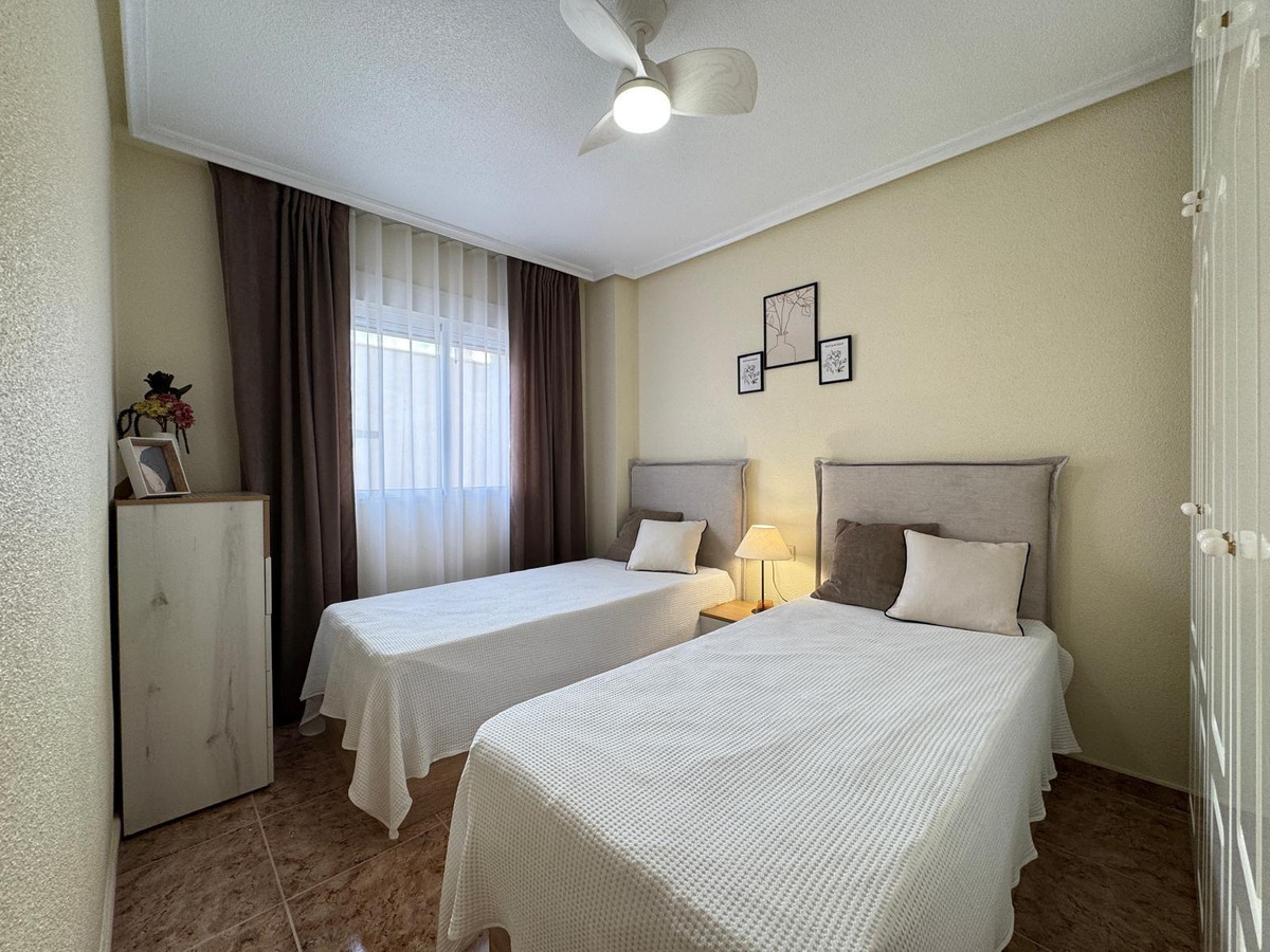 Se vende Ático de 2 dormitorios en Costa Blanca, Alicante, España