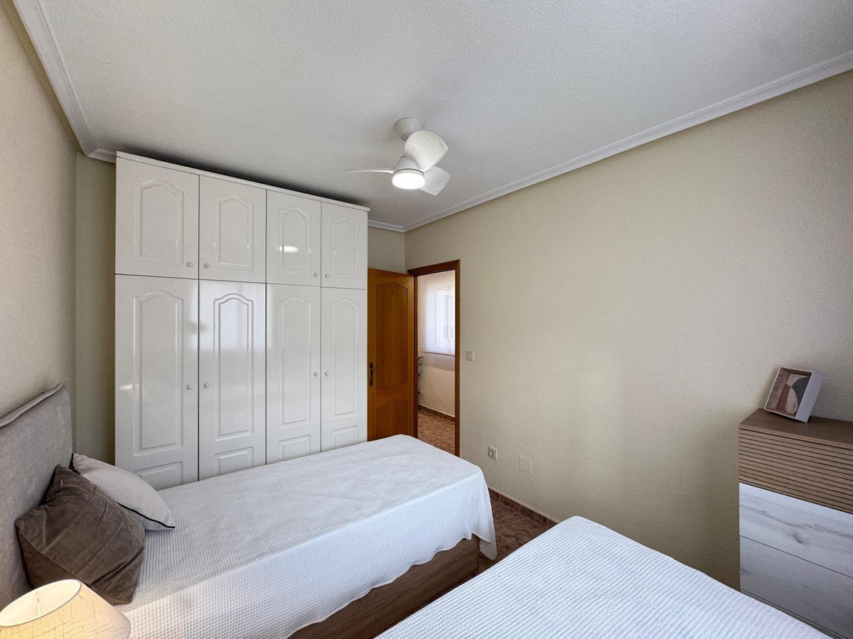 Se vende Ático de 2 dormitorios en Costa Blanca, Alicante, España