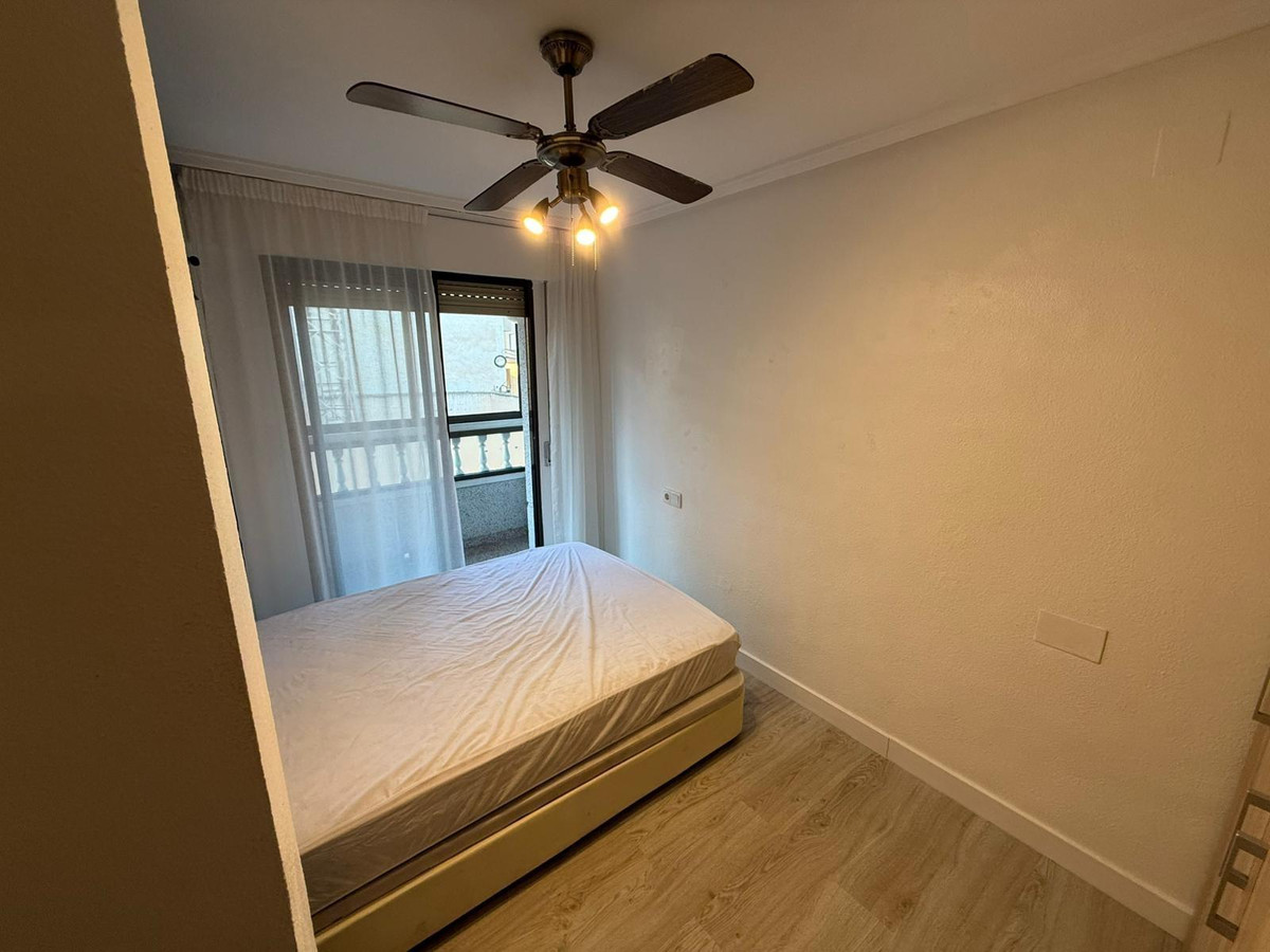 Se vende Apartamento Planta Media de 2 dormitorios en Costa Blanca, Alicante, España