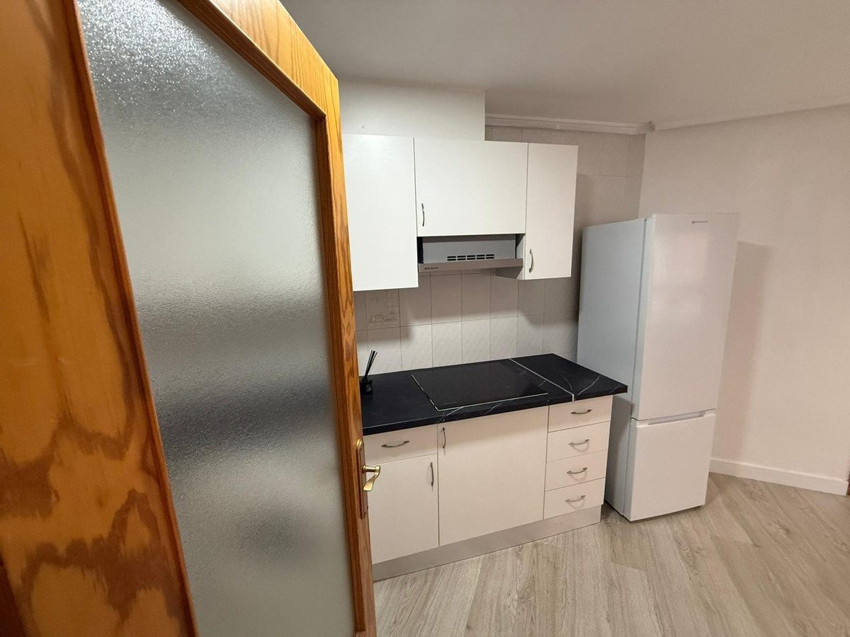 Se vende Apartamento Planta Media de 2 dormitorios en Costa Blanca, Alicante, España