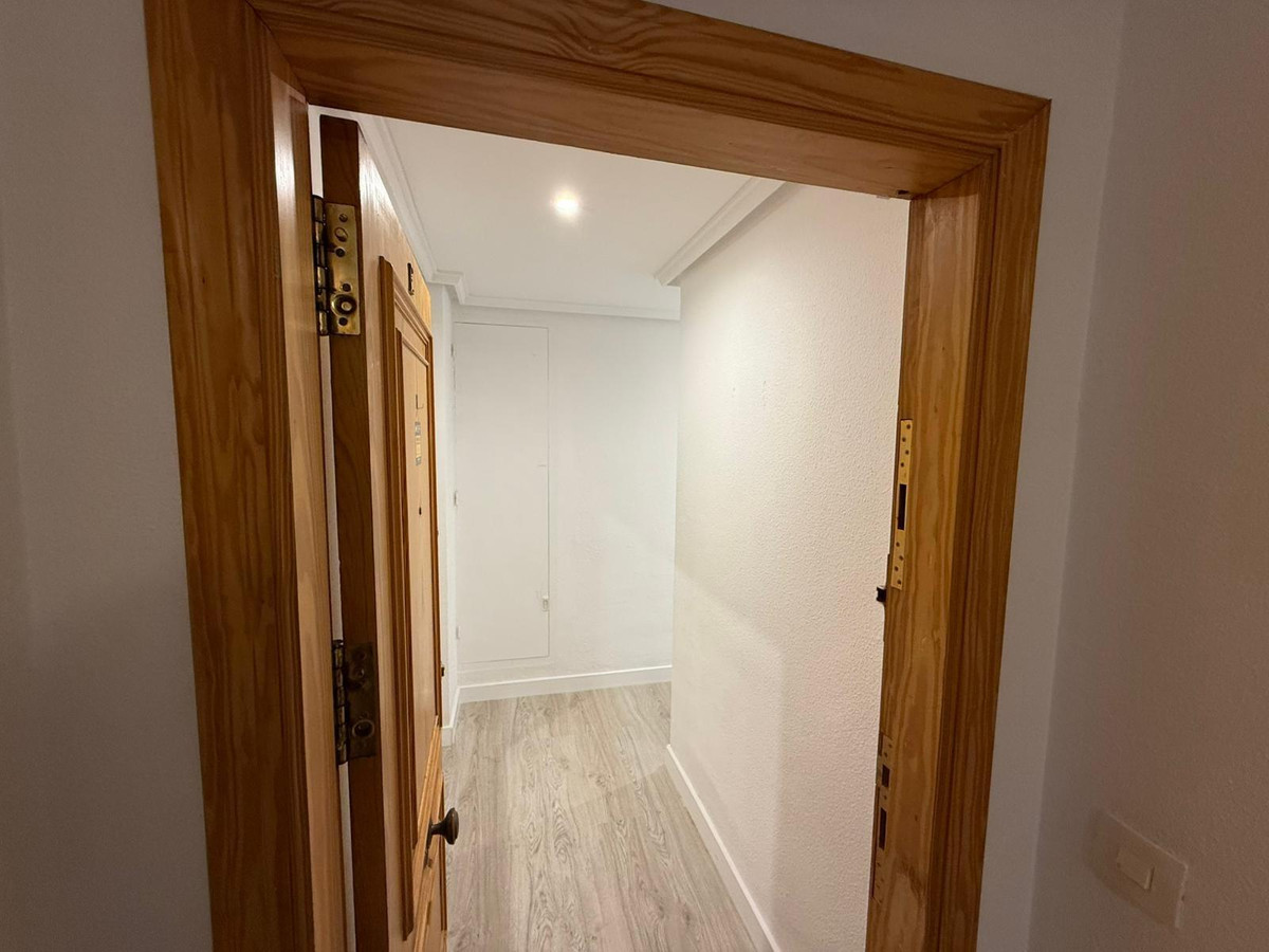 Se vende Apartamento Planta Media de 2 dormitorios en Costa Blanca, Alicante, España