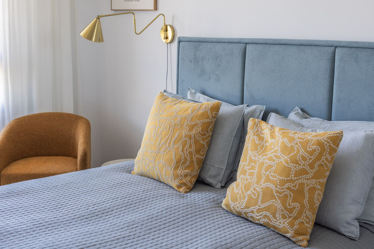 2 Bed Apartment for sale in Estepona Costa Del Sol, Málaga, Spain