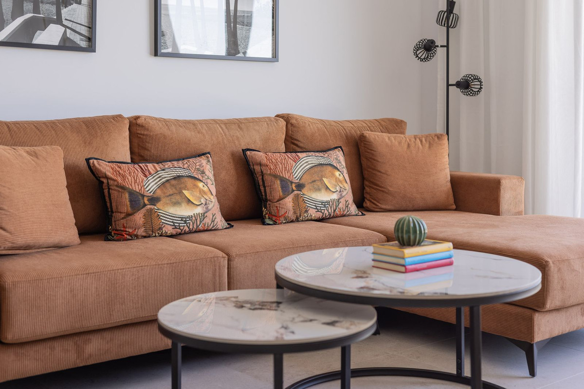 2 Bed Apartment for sale in Estepona Costa Del Sol, Málaga, Spain