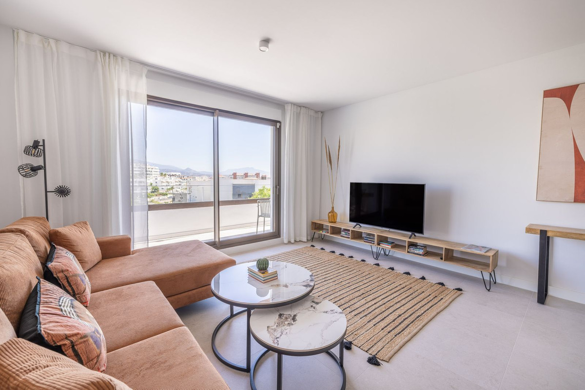 2 Bed Apartment for sale in Estepona Costa Del Sol, Málaga, Spain