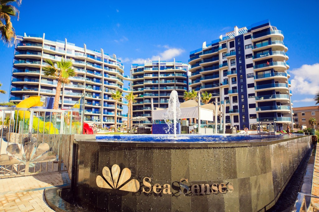 2 Bed Apartment for sale in Punta Prima Costa Blanca, Alicante, Spain