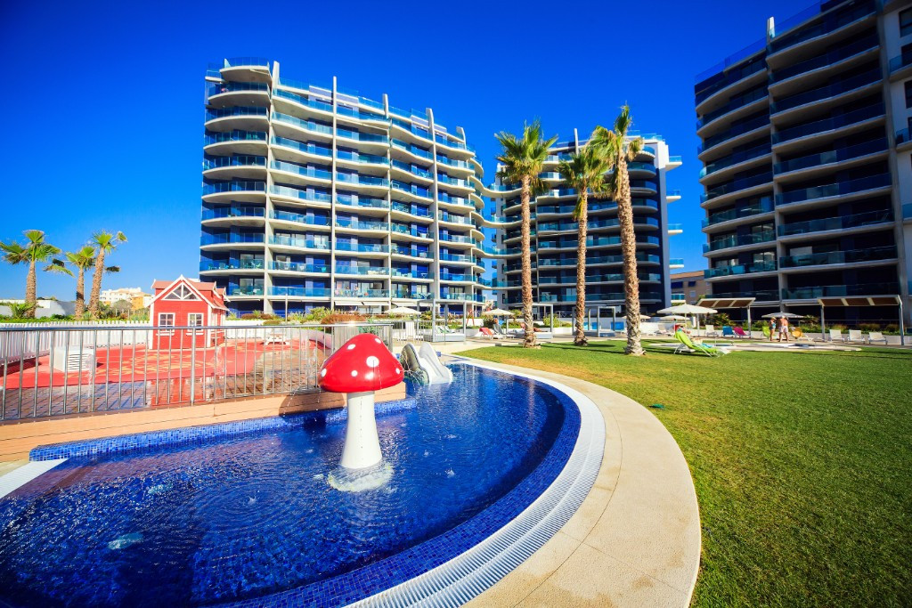 2 Bed Apartment for sale in Punta Prima Costa Blanca, Alicante, Spain