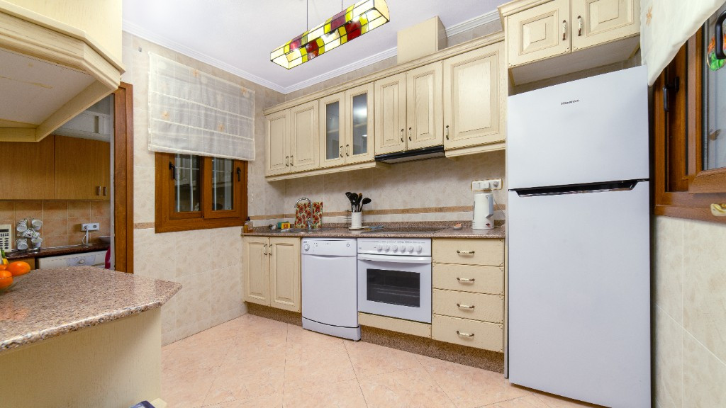 Se vende Villa - Chalet de 2 dormitorios en Costa Blanca, Alicante, España
