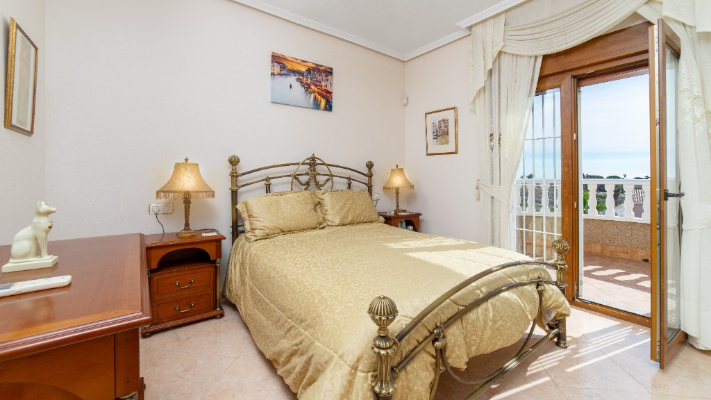 Se vende Villa - Chalet de 2 dormitorios en Costa Blanca, Alicante, España