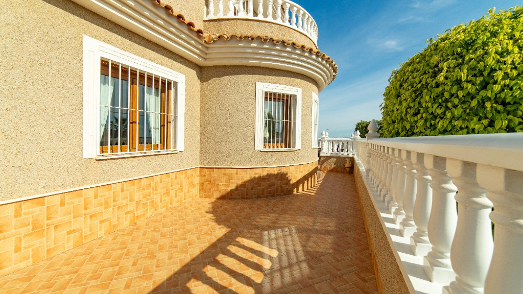 Se vende Villa - Chalet de 2 dormitorios en Costa Blanca, Alicante, España