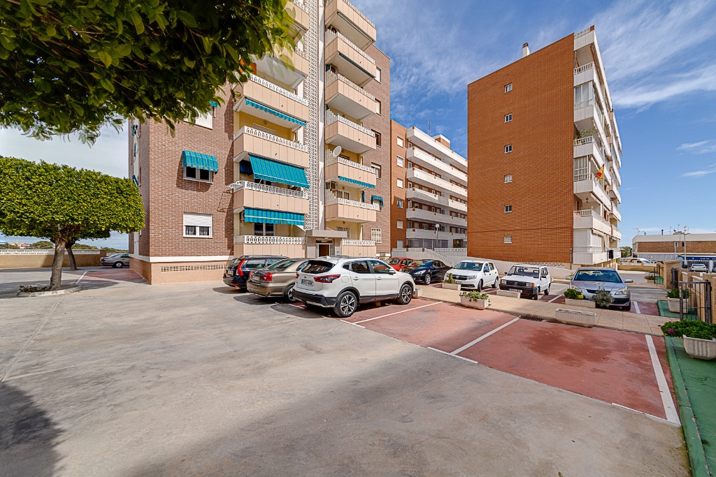 2 Bed Apartment for sale in Punta Prima Costa Blanca, Alicante, Spain