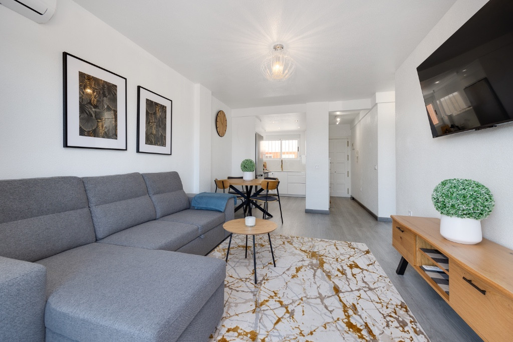 2 Bed Apartment for sale in Punta Prima Costa Blanca, Alicante, Spain