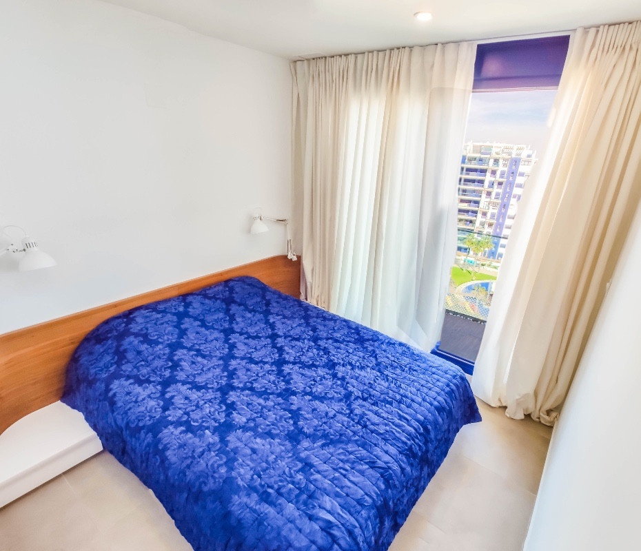 Se vende Apartamento en Planta Última de 2 dormitorios en Costa Blanca, Alicante, España