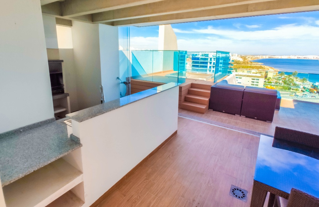 Se vende Apartamento en Planta Última de 2 dormitorios en Costa Blanca, Alicante, España