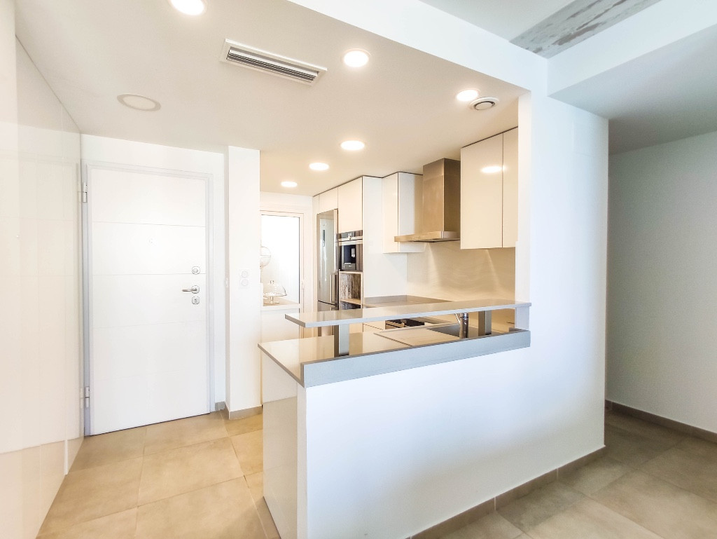Se vende Apartamento en Planta Última de 2 dormitorios en Costa Blanca, Alicante, España