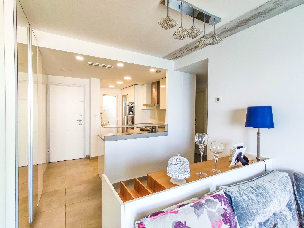 Se vende Apartamento en Planta Última de 2 dormitorios en Costa Blanca, Alicante, España
