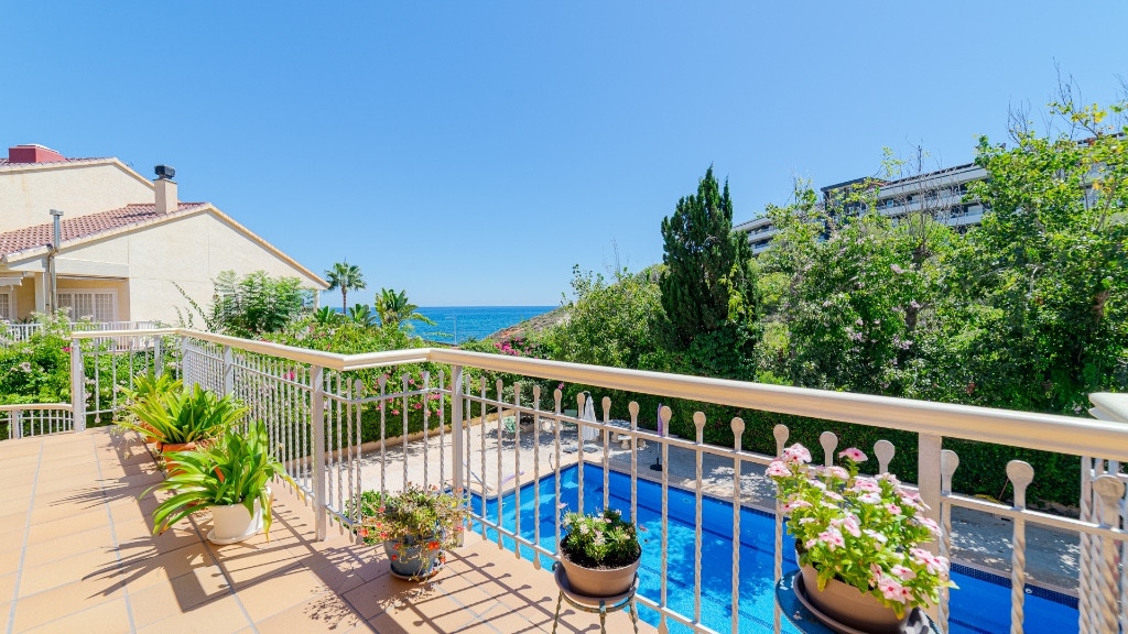 7 Bed Townhouse for sale in Campoamor Costa Blanca, Alicante, Spain