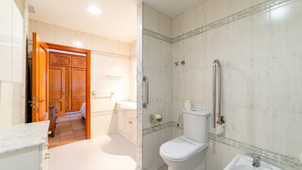 7 Bed Townhouse for sale in Campoamor Costa Blanca, Alicante, Spain