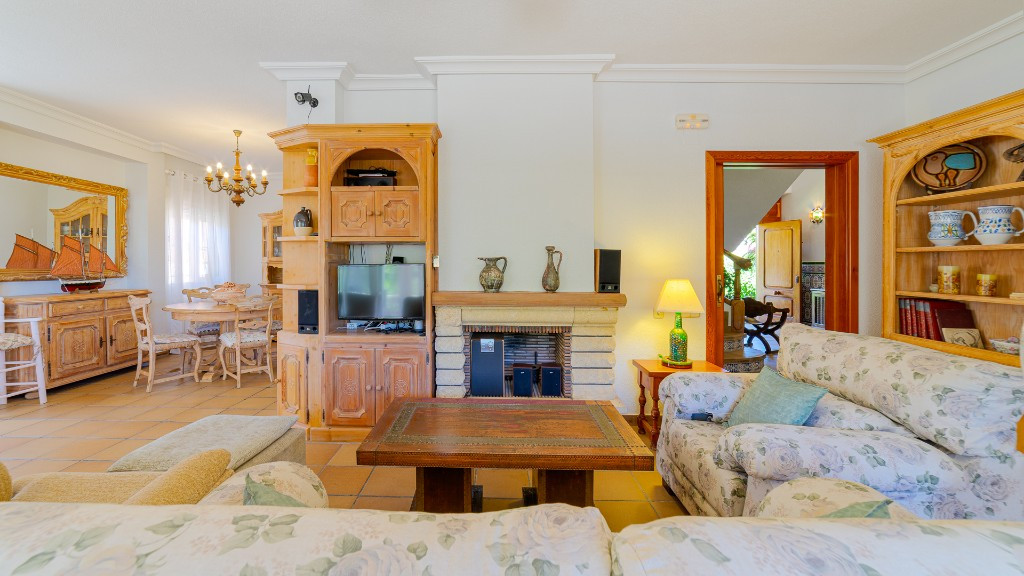 7 Bed Townhouse for sale in Campoamor Costa Blanca, Alicante, Spain