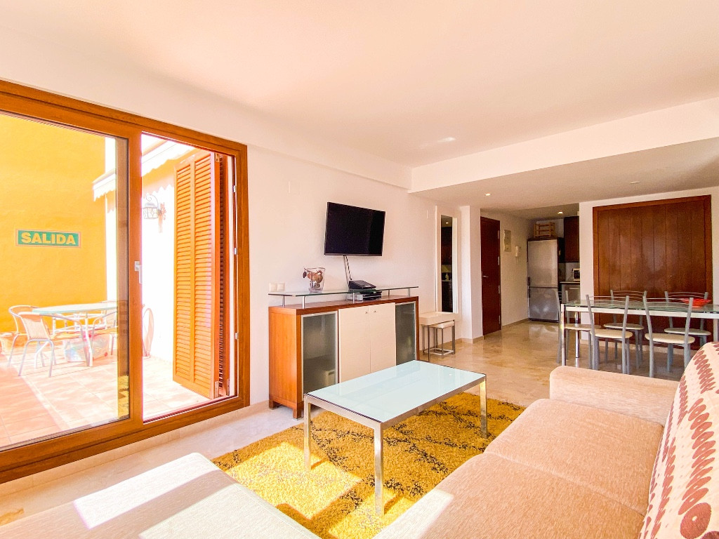 Se vende Apartamento Planta Media de 2 dormitorios en Costa Blanca, Alicante, España