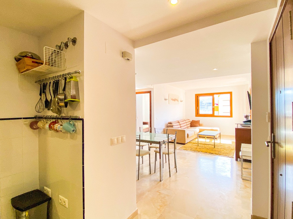 Se vende Apartamento Planta Media de 2 dormitorios en Costa Blanca, Alicante, España