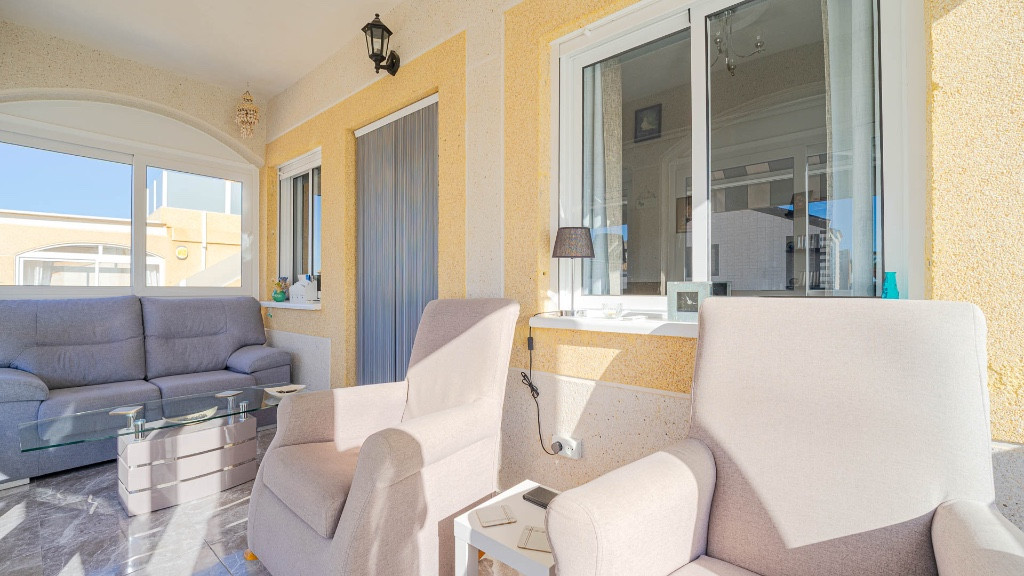 Se vende Villa - Chalet de 2 dormitorios en Costa Blanca, Alicante, España