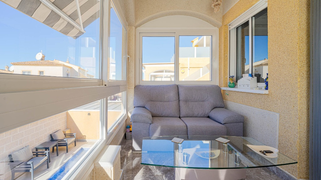 Se vende Villa - Chalet de 2 dormitorios en Costa Blanca, Alicante, España