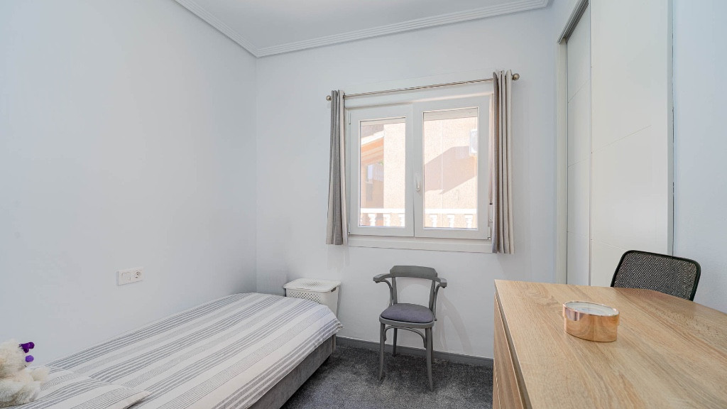 Se vende Villa - Chalet de 2 dormitorios en Costa Blanca, Alicante, España