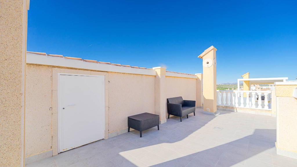 Se vende Villa - Chalet de 2 dormitorios en Costa Blanca, Alicante, España