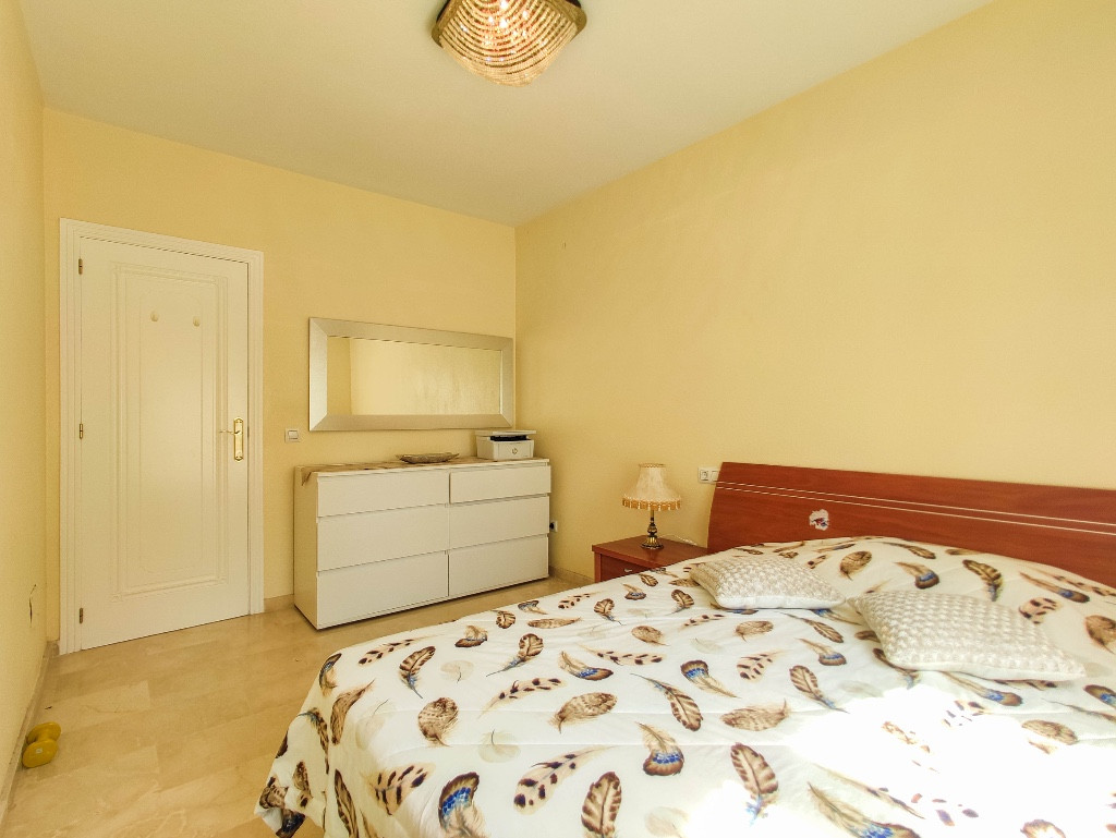 Se vende Villa - Chalet de 4 dormitorios en Costa Blanca, Alicante, España