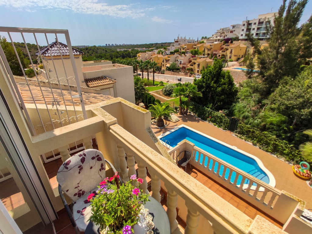 Se vende Villa - Chalet de 4 dormitorios en Costa Blanca, Alicante, España