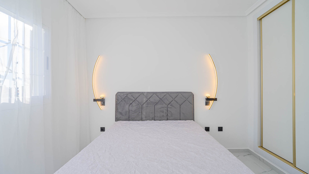 Se vende Apartamento Planta Media de 1 dormitorios en Costa Blanca, Alicante, España