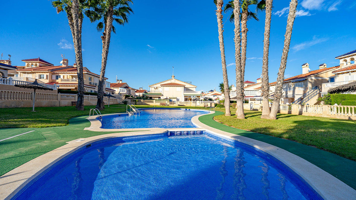 Se vende Apartamento Planta Media de 1 dormitorios en Costa Blanca, Alicante, España
