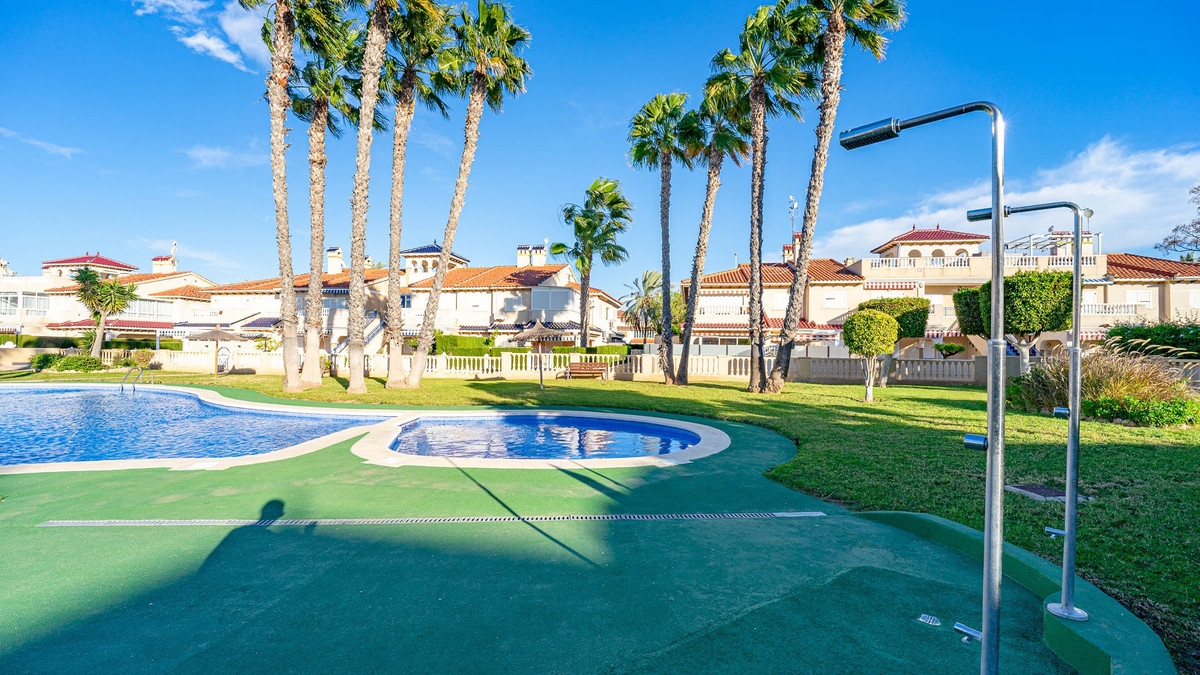 Se vende Apartamento Planta Media de 1 dormitorios en Costa Blanca, Alicante, España