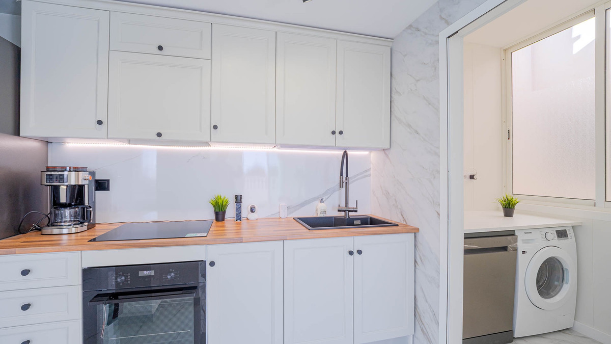 Se vende Apartamento Planta Media de 1 dormitorios en Costa Blanca, Alicante, España