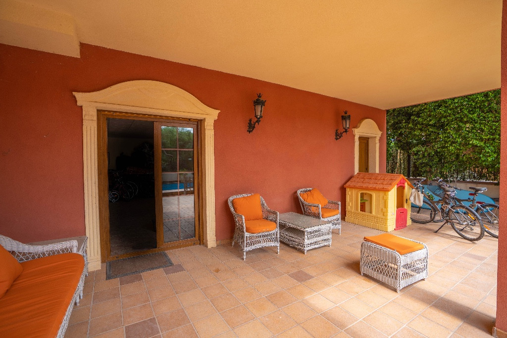 7 Bed Townhouse for sale in Campoamor Costa Blanca, Alicante, Spain